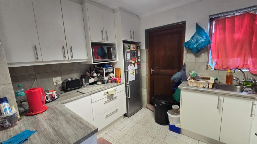 2 Bedroom Property for Sale in Belmont Park Western Cape